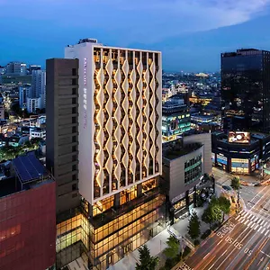 Mercure Ambassador Hongdae 4* Seúl